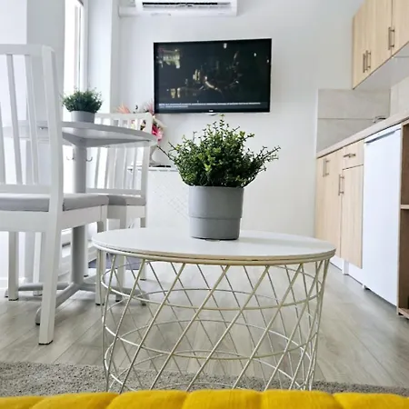 Lägenhet Studijos Tipo Apartamentai